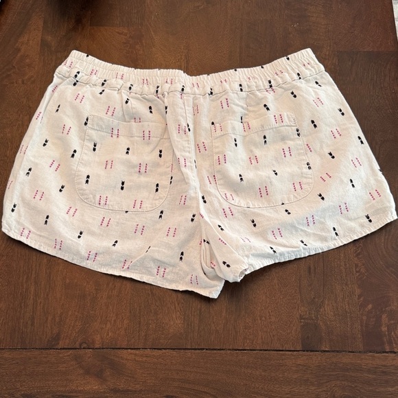 Loft White Patterned Drawstring Shorts - Picture 5 of 8